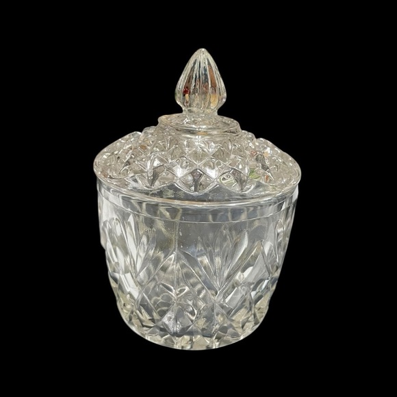 Vintage Gorham Cherrywood Crystal Candy Dish/Jar 5.5” tall with the lid 3.5”wide - Picture 5 of 9